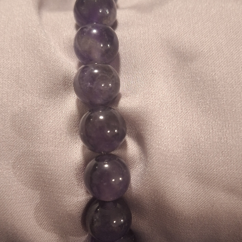 Chic Amethyst Beaded Bracelet
